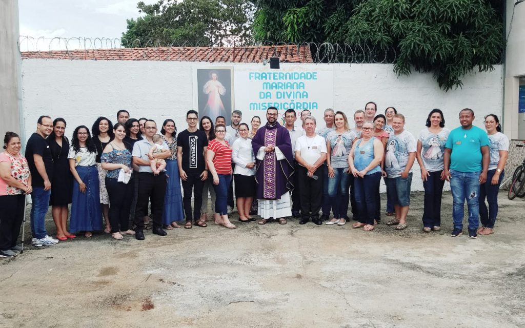 Encontro das Novas Comunidades é realizado na sede da Diocese de Uruaçu