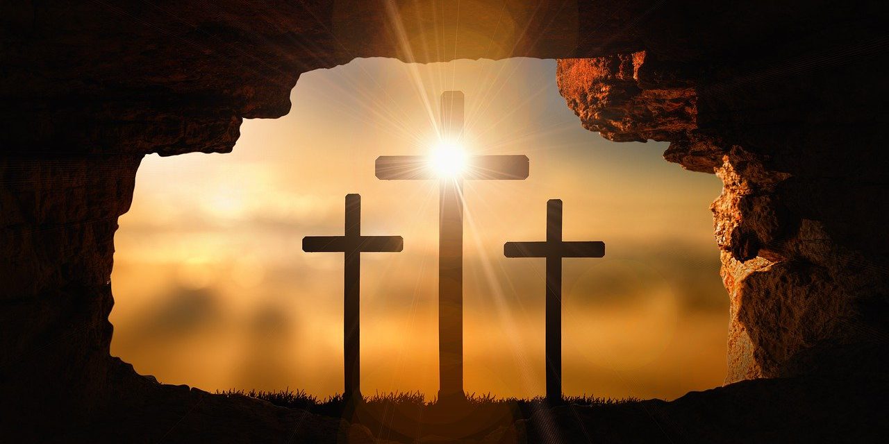 Da Cruz à Ressurreição