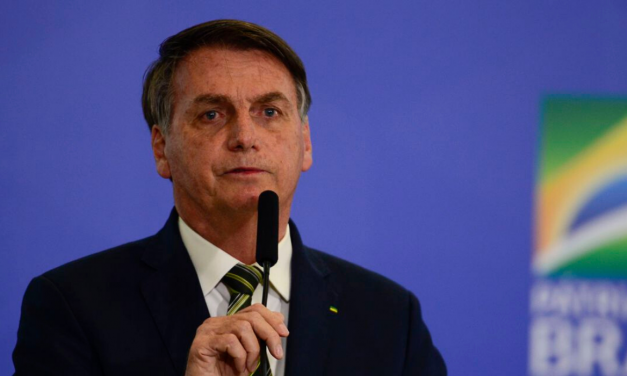 Bolsonaro sanciona parcialmente lei que cria a Nova Embratur