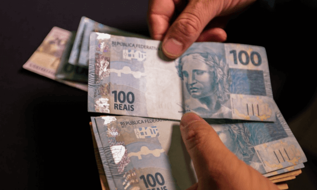 Trabalhador com jornada reduzida deve receber 13º e férias integrais