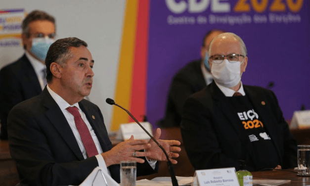 TSE finaliza totalização dos votos com três horas de atraso