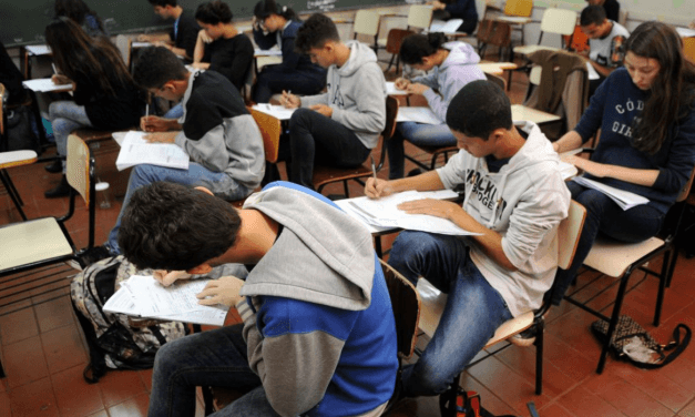 Inep divulga cartão de confirmação com local de prova do Enem 2020