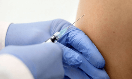 Vacinação contra a covid-19 já teve início em quase todo o país