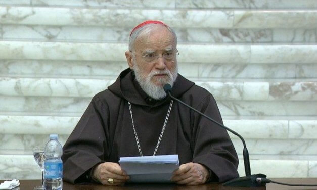 Cantalamessa: conversão significa dar um salto adiante e entrar no Reino