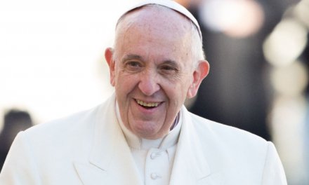 O Papa: a humanidade é campeã em fazer guerra, uma vergonha para todos