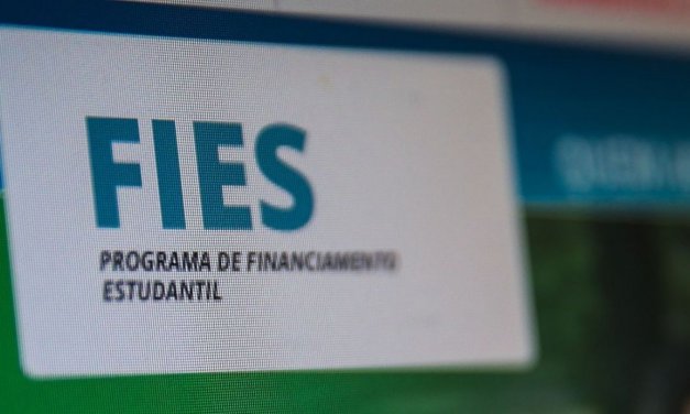MEC publica edital para adesão das instituições ao Fies de 2022