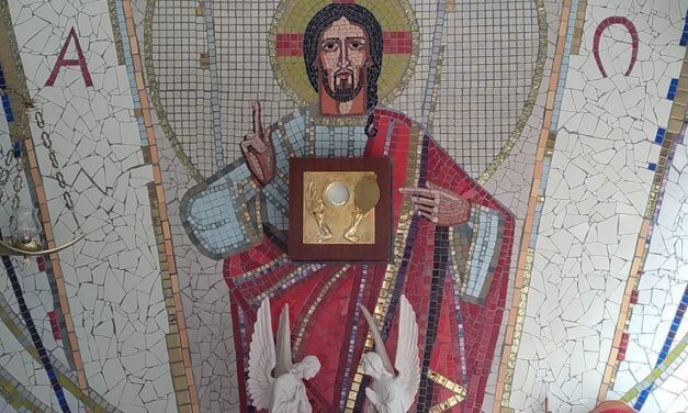 Cerco de Jericó na Comunidade Coração Fiel