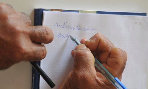 Decreto reformula o Programa Brasil Alfabetizado