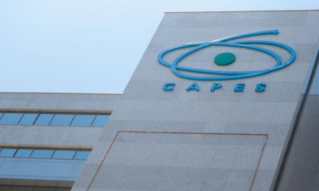 Capes abre inscrições para programa de pós-doutorado
