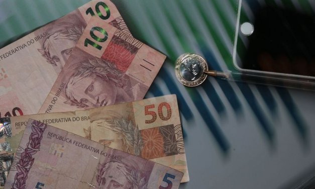 Inflação oficial sobe para 1,01% em fevereiro, diz IBGE