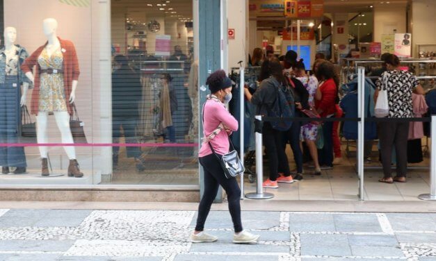 Planos de saúde e finanças lideram ranking de queixas de consumidores