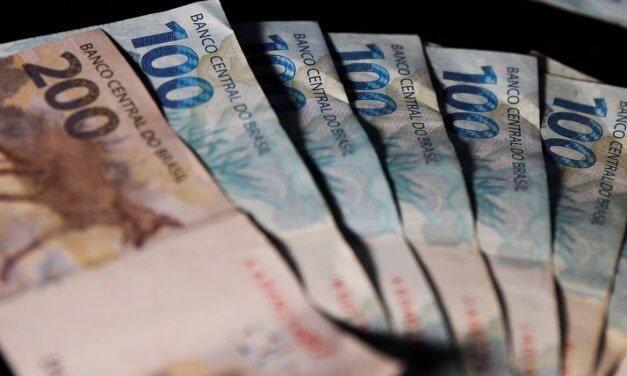 Economia cresceu 0,6% em fevereiro, aponta Monitor do PIB