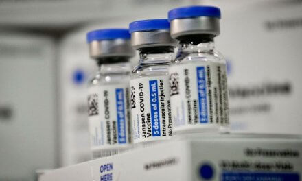 Vacina da Janssen recebe registro definitivo da Anvisa