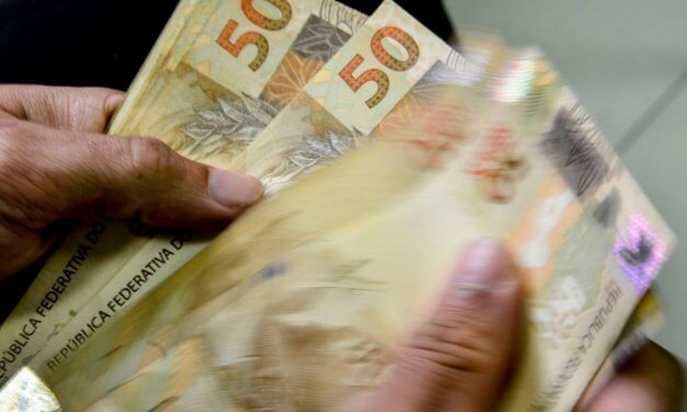 Caixa paga Auxílio Brasil a beneficiários com NIS final 9