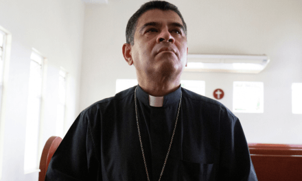 O Papa reza pelo bispo Álvarez condenado na Nicarágua