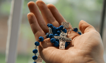 Felipe Aquino frisa papas que ajudaram a propagar a oração do Terço