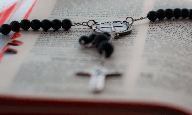 AMIGO FIEL: Mês da Sagrada Escritura