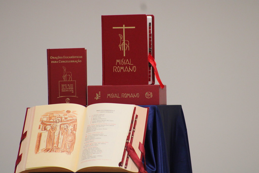 Missal Romano: mais de 70 mil exemplares são distribuídos…