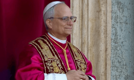 Leão XIV: um padre santo faz florescer, à sua volta, a santidade