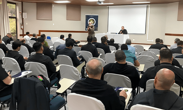 Associação dos Exorcistas realiza formação para sacerdotes no Brasil