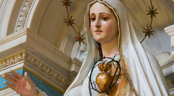 O Rosário é contemplar com Maria o Rosto de Cristo