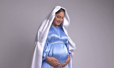 Maria Mãe da Família Coração Fiel