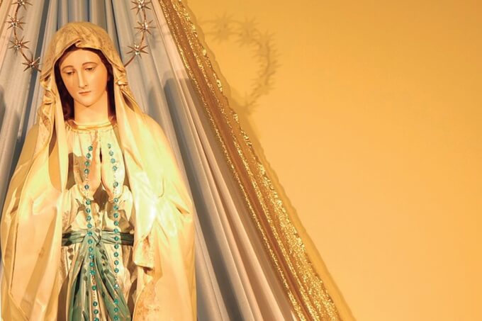 A devoção a Nossa Senhora nos abre graças especiais