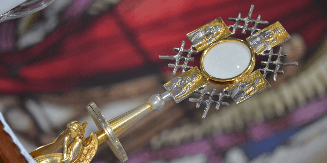 Coração de Jesus e Nossa Senhora, modelos de santidade