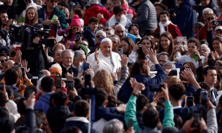 Papa: a pessoa virtuosa é fiel à sua vocação e realiza-se plenamente